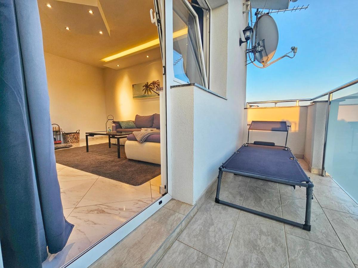 Apartments Jasmin Задар Екстер'єр фото